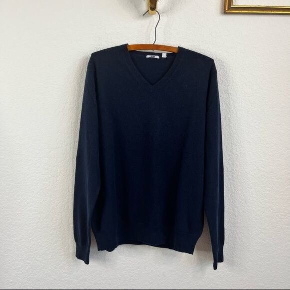 Uniqlo Cashmere V Neck Sweater Men's
